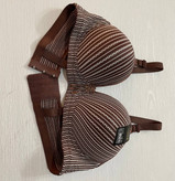 لباس زیر توکان لند(لباس زیر سوتین تک اسفنجی خارجی دخترونه با کاپ کوچیک سایزه ۹۰،۹۵،۸۰،۸۵